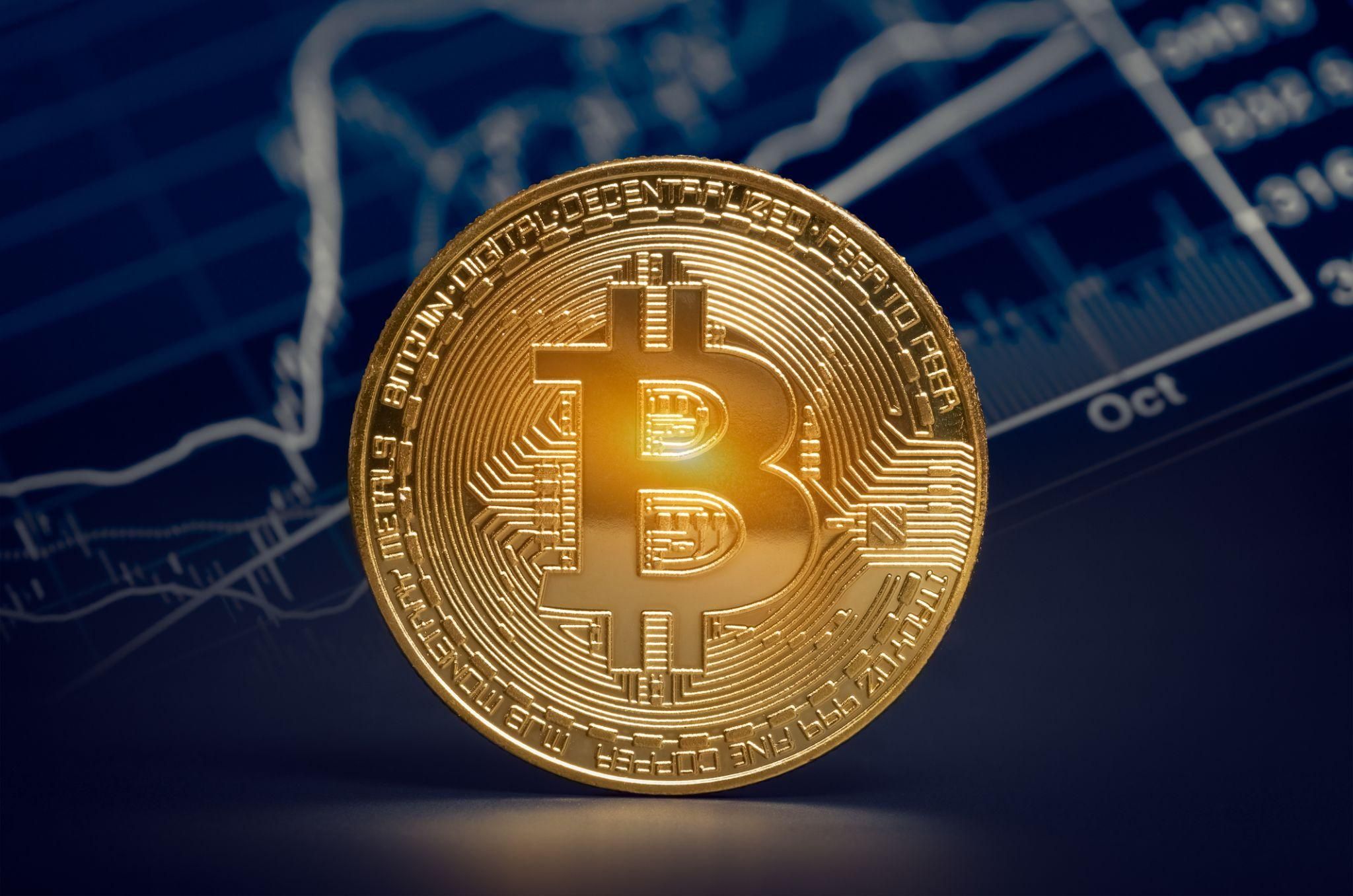 黄金暴涨启示录：比特币能否复制这场数字淘金热？