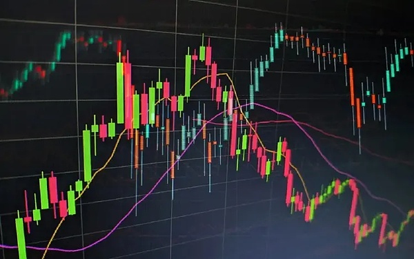 加密货币黑色九月来袭：BTC面临生死考验，这些币种或成避风港